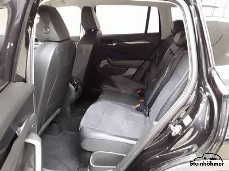Volkswagen Tiguan Elegance 1.5eTSI DSG IQ. Light NAV AHK ACC