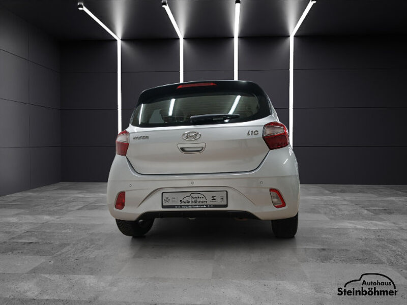 Hyundai i10 1.0 Trend PDC Sitzheizung Klima CarPlay