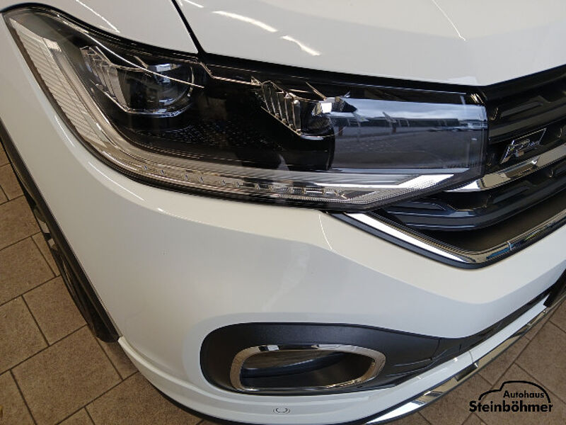 Volkswagen T-Cross Style 1.0TSI DSG R-Line LED NAV RearView