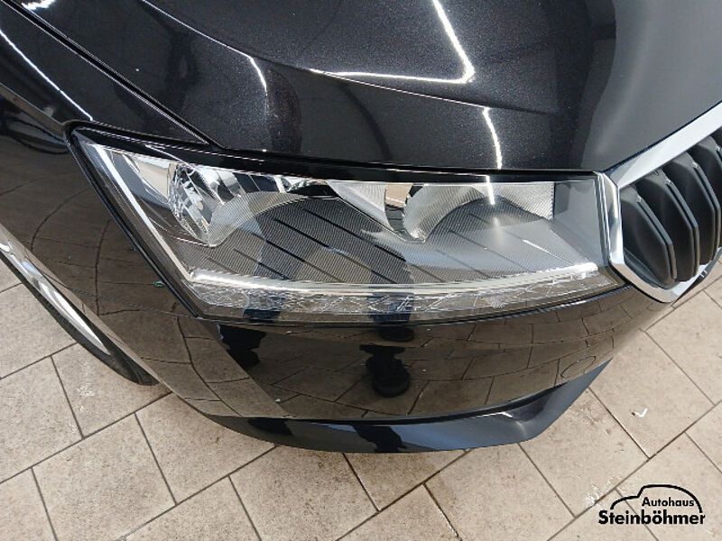 SKODA Fabia Combi Ambition1.0 TSI SmartLink RearView