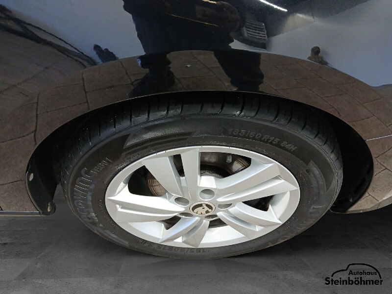 SKODA Fabia Combi Ambition1.0 TSI SmartLink RearView