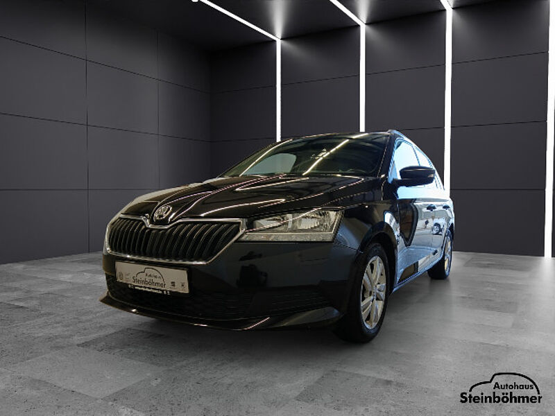 SKODA Fabia Combi Ambition1.0 TSI SmartLink RearView