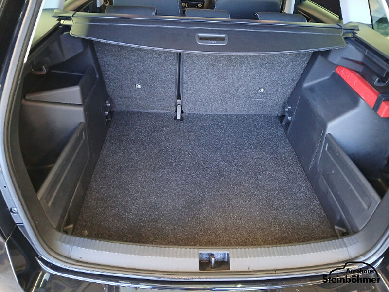 SKODA Fabia Combi Ambition1.0 TSI SmartLink RearView