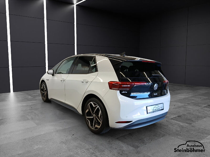 Volkswagen ID.3 First Edition LED Matrix NAV ACC RearView