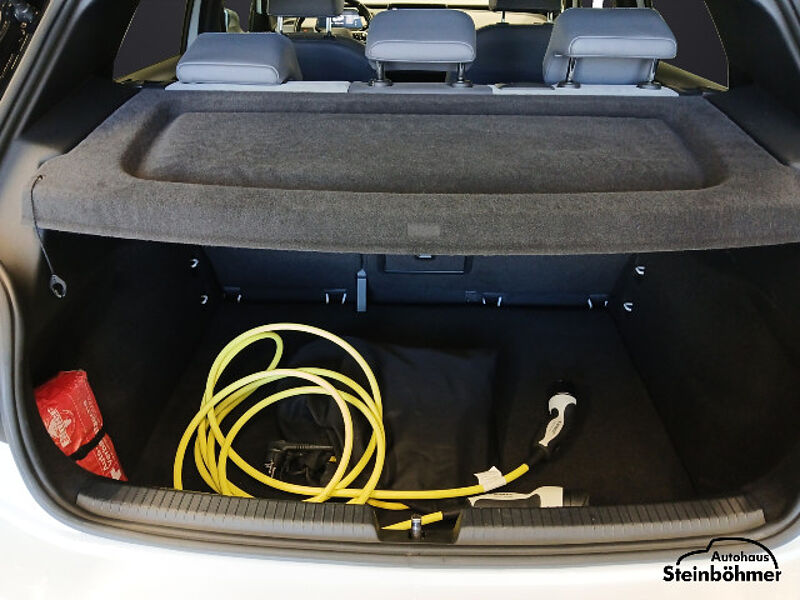 Volkswagen ID.3 First Edition LED Matrix NAV ACC RearView