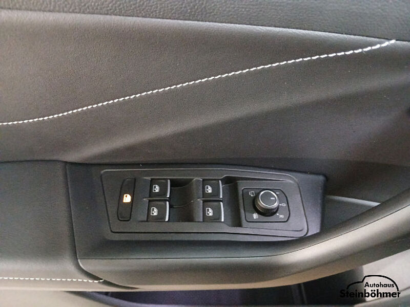 Volkswagen T-Roc Goal 1.0TSI LED AppCon RearView ParkAssist