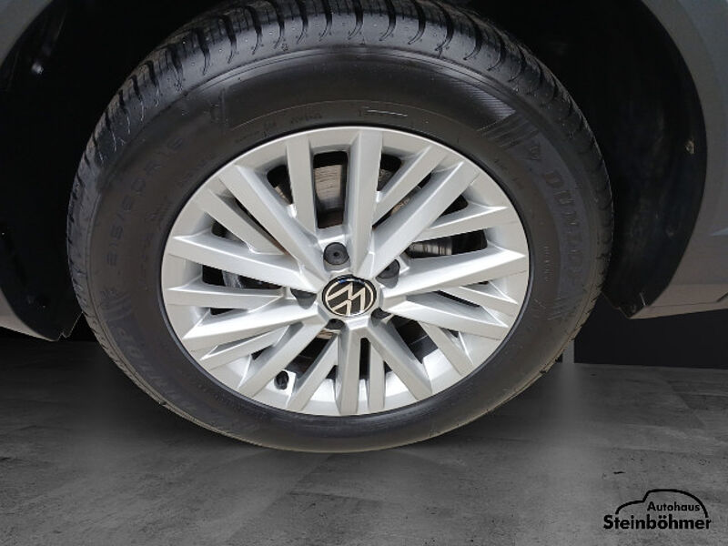 Volkswagen T-Roc Life 1.0TSI Navi LED SHZ AppCon