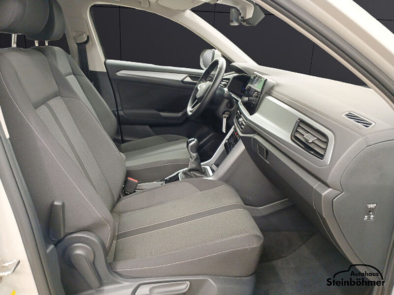 Volkswagen T-Roc Life 1.0TSI Navi LED SHZ AppCon