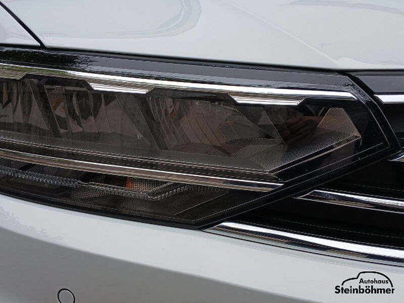 Volkswagen Passat Variant GTE DSG Navi LED Kamera ACC SHZ