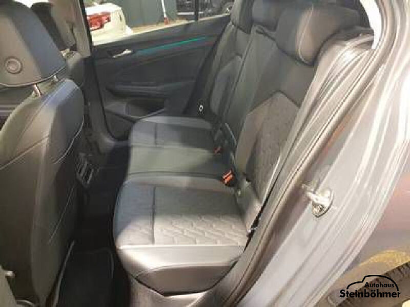 Volkswagen Golf GOAL 1.5TSI LED Plus NAV AHK SHZ SideAssist