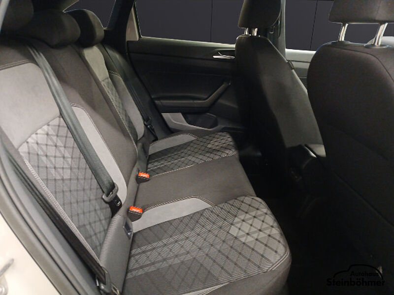 Volkswagen Taigo R-Line 1.0TSI DSG BlackStyle Navi LED