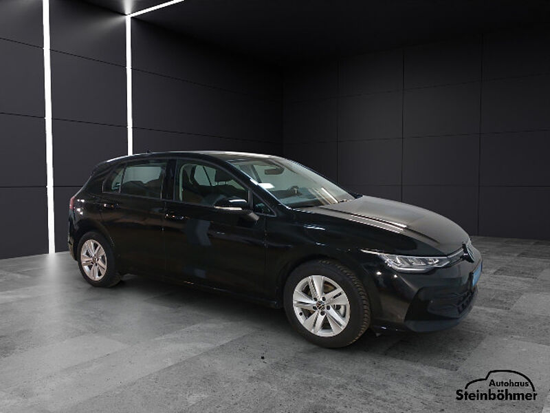 Volkswagen Golf Life 1.5TSI Facelift Navi AHK LED Sitzhzg.