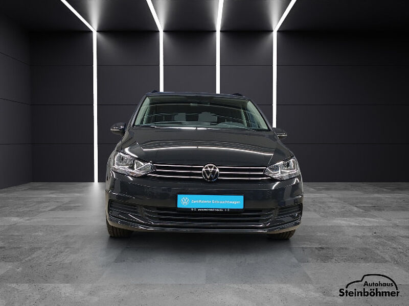 Volkswagen Touran Comfortline 1.5TSI Navi AHK 17 Zoll