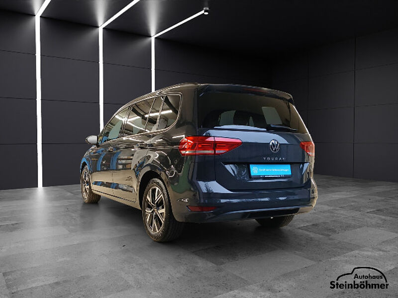 Volkswagen Touran Comfortline 1.5TSI Navi AHK 17 Zoll