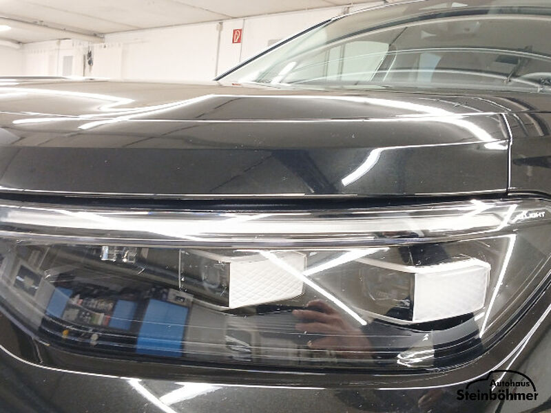 Volkswagen Tayron Life 1.5eTSI DSG Navi AHK IQLIGHT 7-Sitze