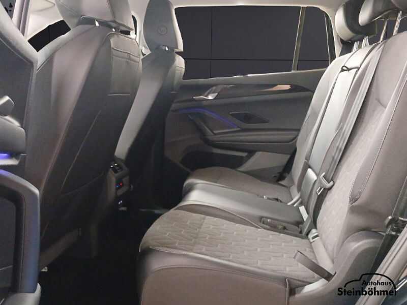 Volkswagen Tayron Life 1.5eTSI DSG Navi AHK IQLIGHT 7-Sitze
