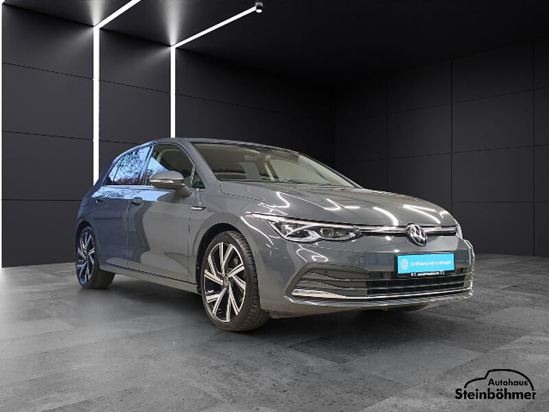 Volkswagen Golf Style 2.0TDI DSG Navi LED 18Zoll Sport ACC