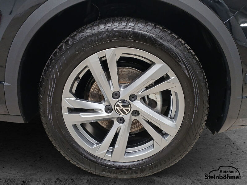 Volkswagen T-Roc R-Line 1.5TSI DSG LED Plus NAV AHK ACC