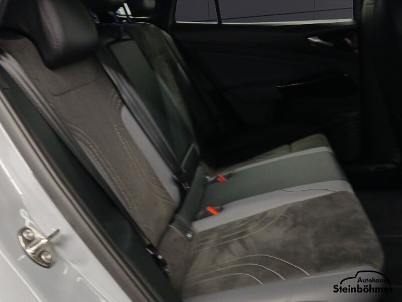 Volkswagen ID.5 Pro Performance 150kW IQ. Light NAV AHK