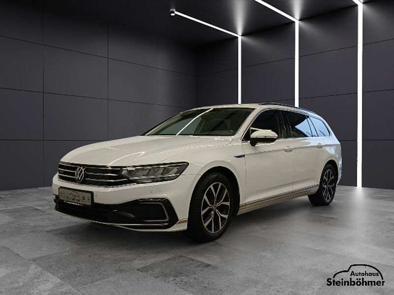 Volkswagen Passat Variant GTE 1.4TSI DSG LED NAV ACC SHZ