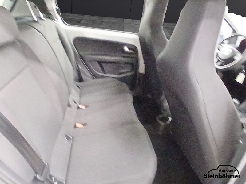 Volkswagen up! move up 1.0 Klima Sitzhzg. Rearview