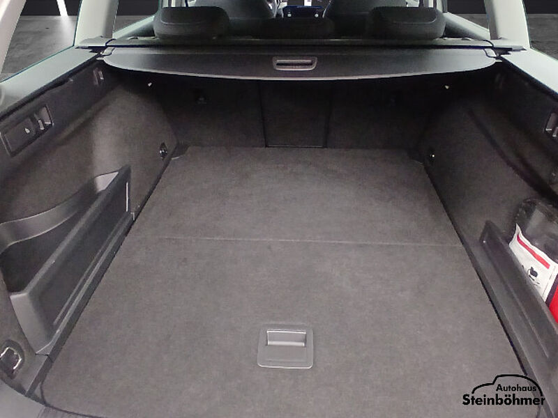 Volkswagen Passat Variant GTE Navi Pano RearView SHZ LED