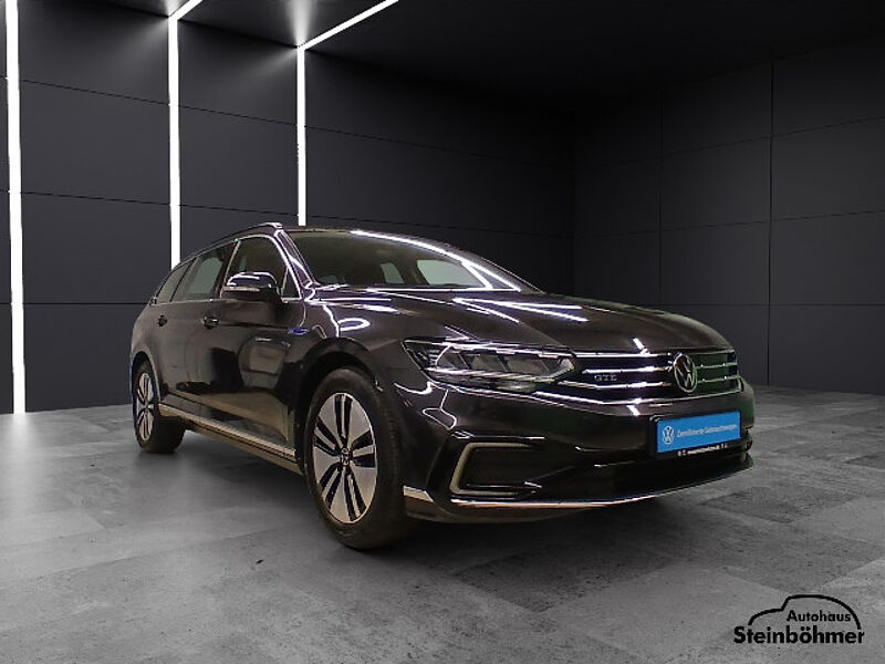 Volkswagen Passat Variant GTE DSG Navi RearView Sitzhzg.