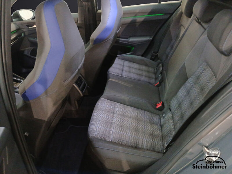 Volkswagen Golf GTE Black Style Navi IQLight DCC ACC 18