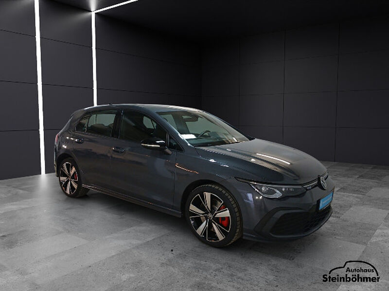 Volkswagen Golf GTE Black Style Navi IQLight DCC ACC 18