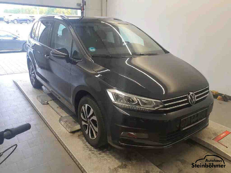 Volkswagen Touran Active 1.5TSI DSG LED NAV AHK ACC SHZ