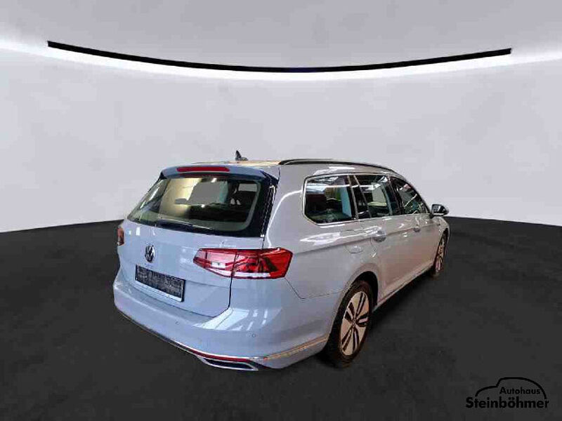 Volkswagen Passat Variant GTE 1.4TSI DSG LED NAV AHK ACC
