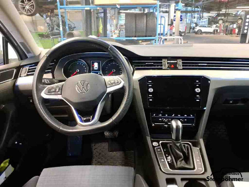 Volkswagen Passat Variant GTE 1.4TSI DSG LED NAV AHK ACC