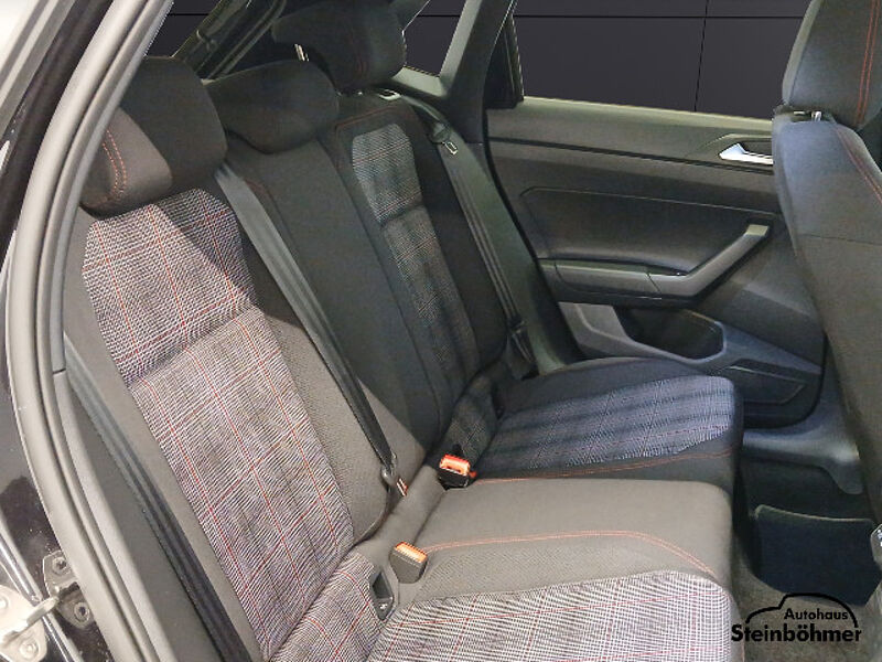 Volkswagen Polo GTI 2.0TSI DSG IQ. Light AppCon ACC SHZ