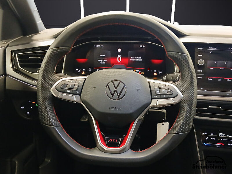 Volkswagen Polo GTI 2.0TSI DSG IQ. Light AppCon ACC SHZ