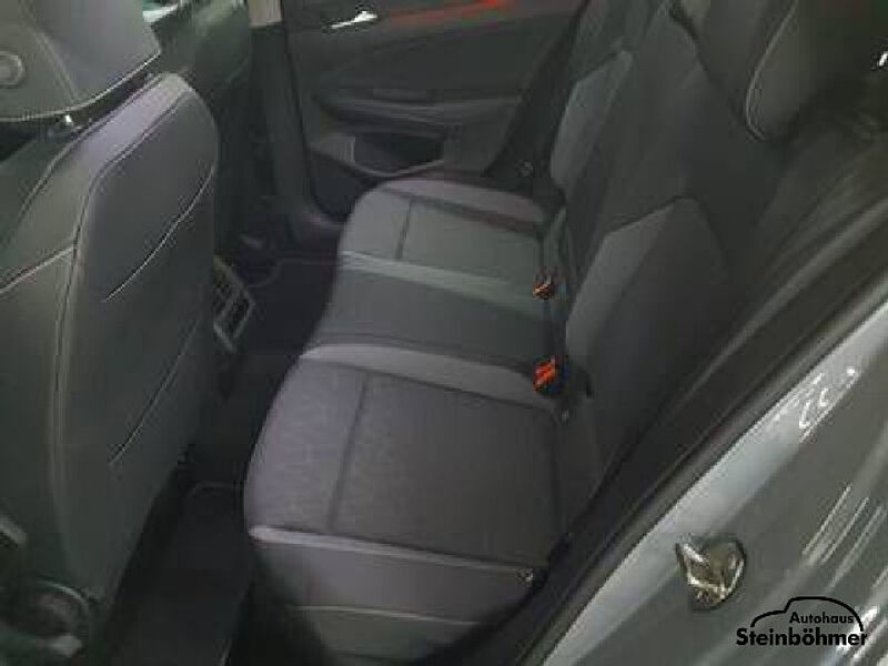 Volkswagen Golf GOAL 1.5TSI LED Plus NAV AHK SHZ SideAssist