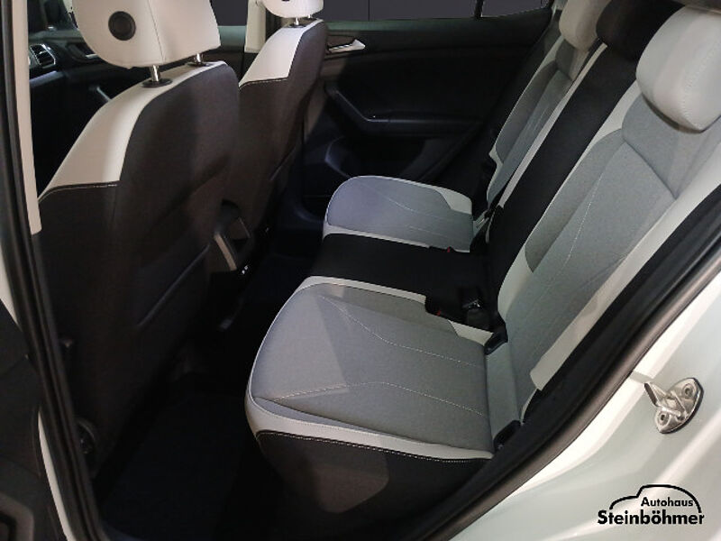 Volkswagen T-Cross Style 1.0TSI AHK Navi IQLight RearView