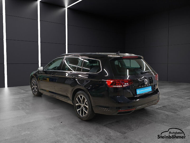 Volkswagen Passat Variant Business 1.5TSI Navi LED AHK
