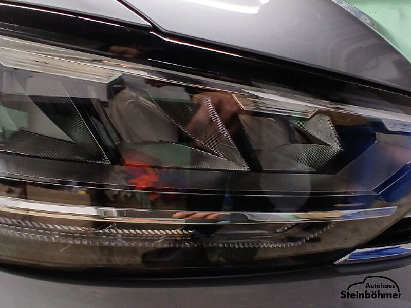 Volkswagen Passat Variant GTE Navi LED RearView