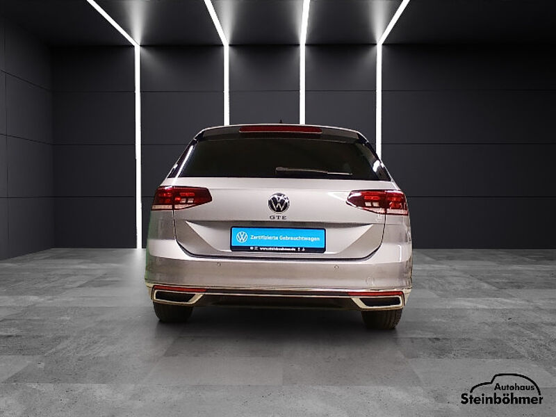 Volkswagen Passat Variant GTE Navi LED RearView