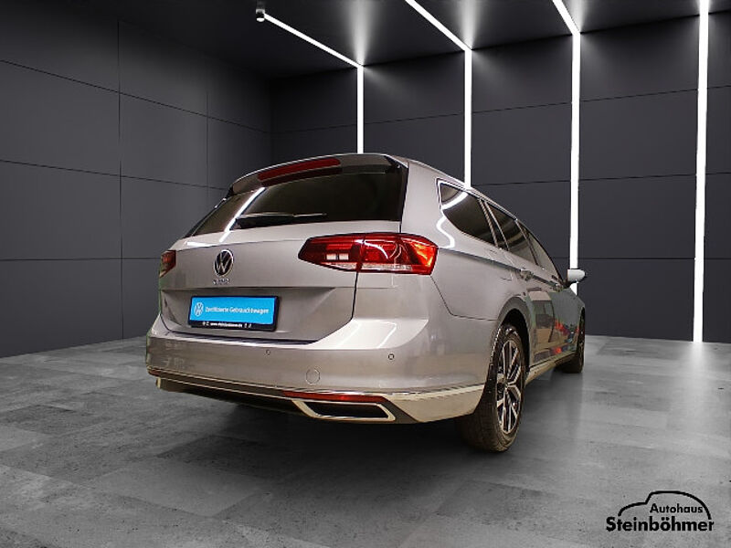 Volkswagen Passat Variant GTE Navi LED RearView