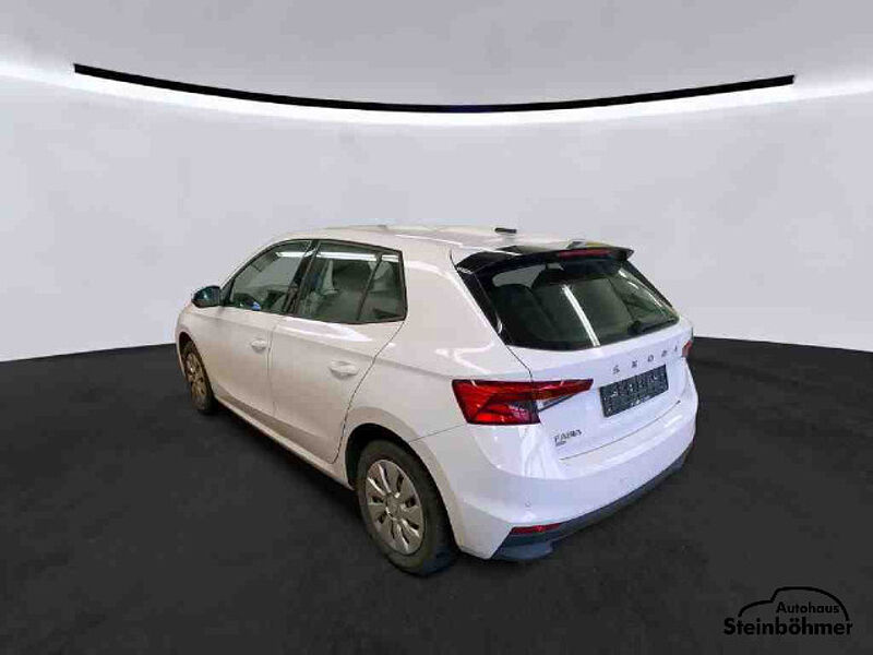 SKODA Fabia Active 1.0MPI LED Sitzhzg. Parkpilot