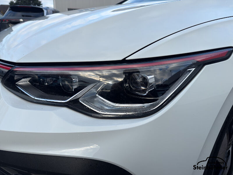 Volkswagen Golf GTI Clubsport PANO Matrix-LED H&K RearView