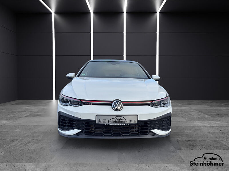 Volkswagen Golf GTI Clubsport PANO Matrix-LED H&K RearView