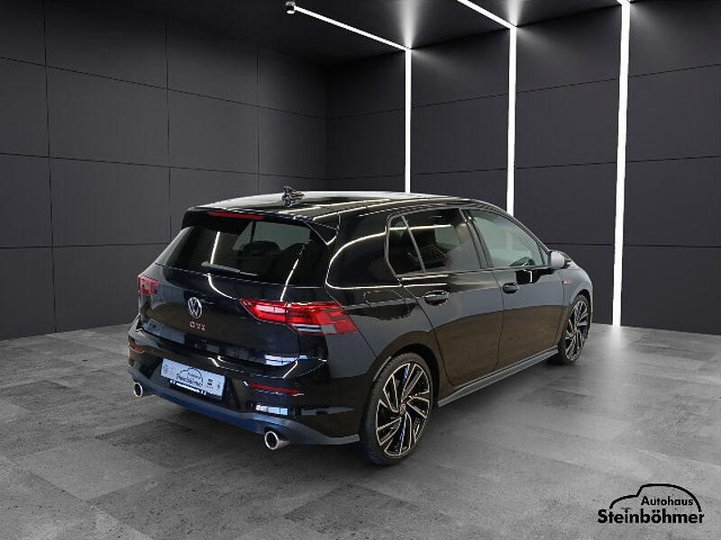 Volkswagen Golf GTI 2.0TSI DSG LED Plus NAV Pano ACC