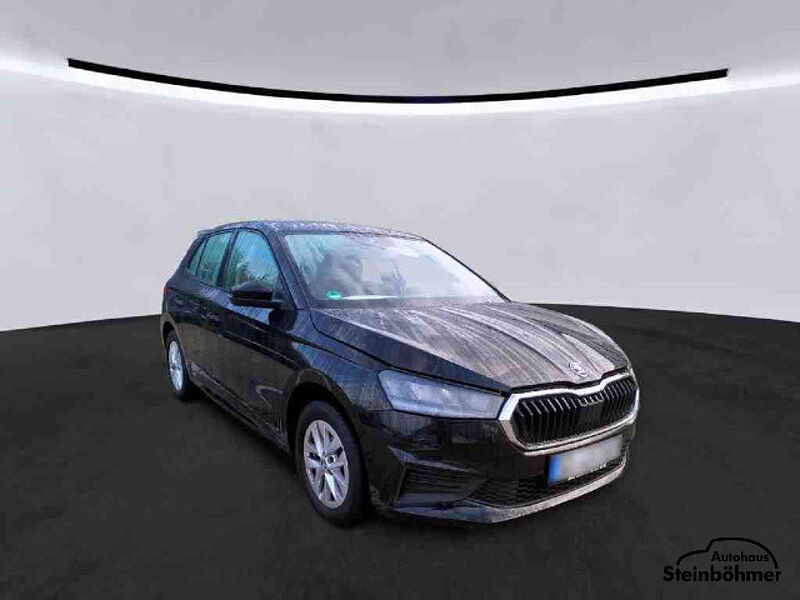 SKODA Fabia Active 1.0MPI LED Bluetooth 15 Rotare