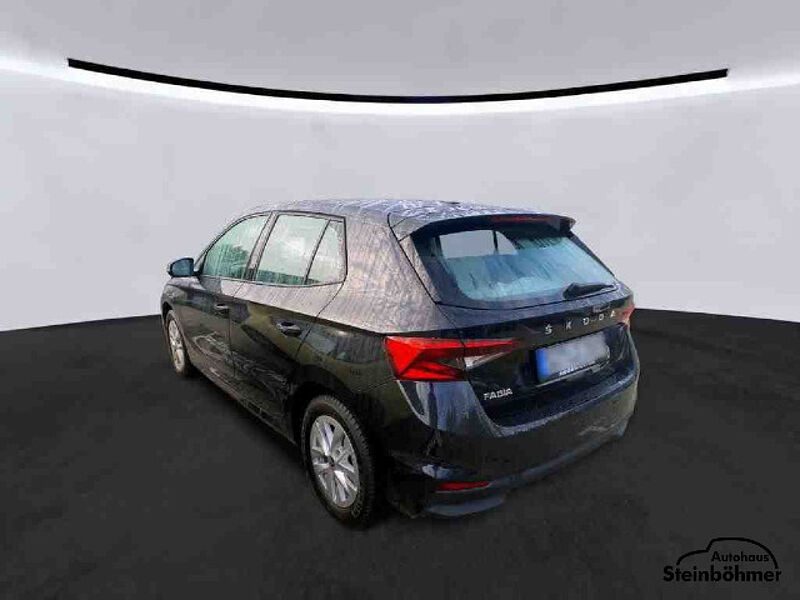 SKODA Fabia Active 1.0MPI LED Bluetooth 15 Rotare