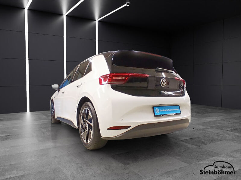 Volkswagen ID.3 Pro Perf. Family Navi Pano SHZ LED-Matrix
