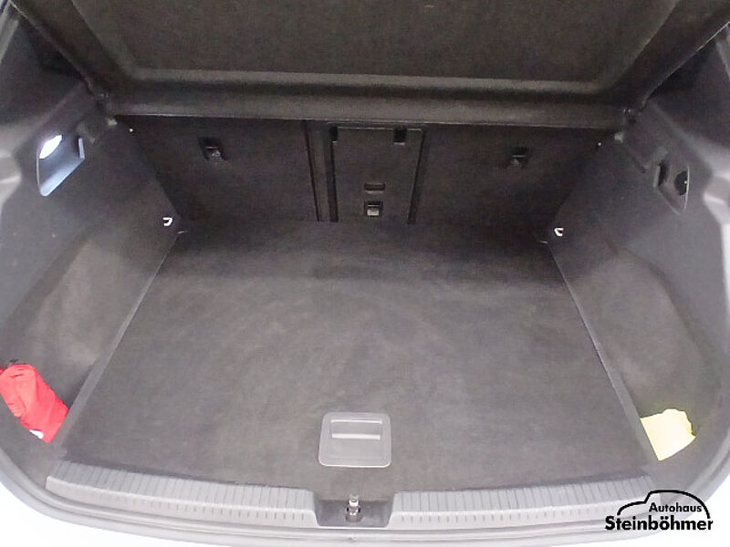 Volkswagen ID.3 Pro Perf. Family Navi Pano SHZ LED-Matrix