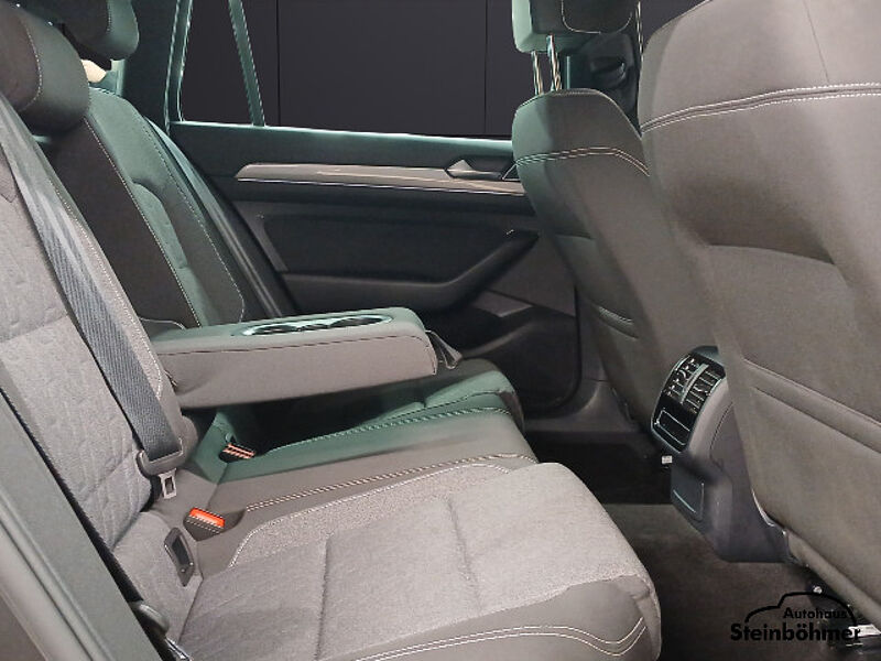 Volkswagen Passat Variant GTE Navi IQLight RearView IQDrive
