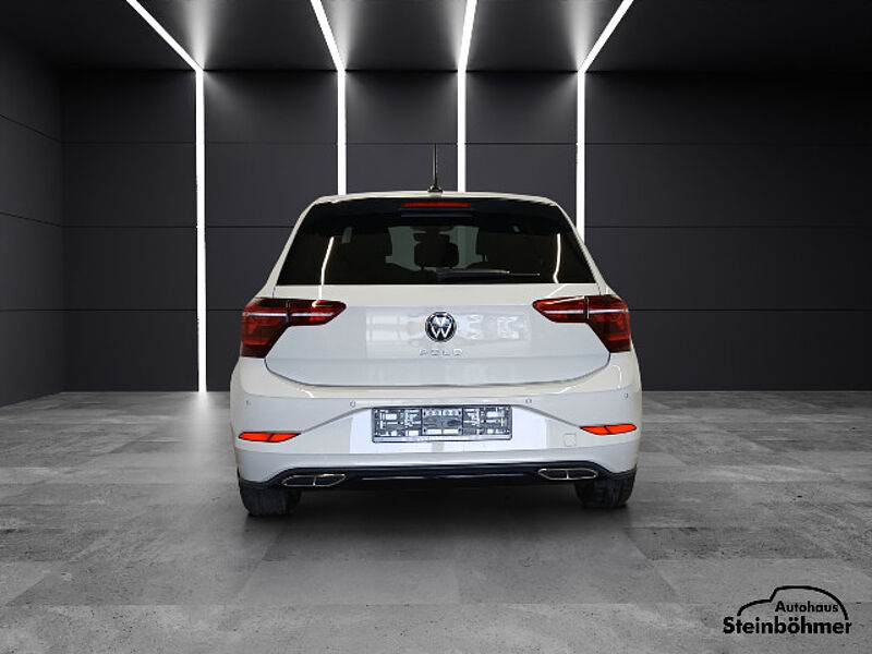 Volkswagen Polo R-Line 1.0TSI DSG IQ. Light NAV RearView